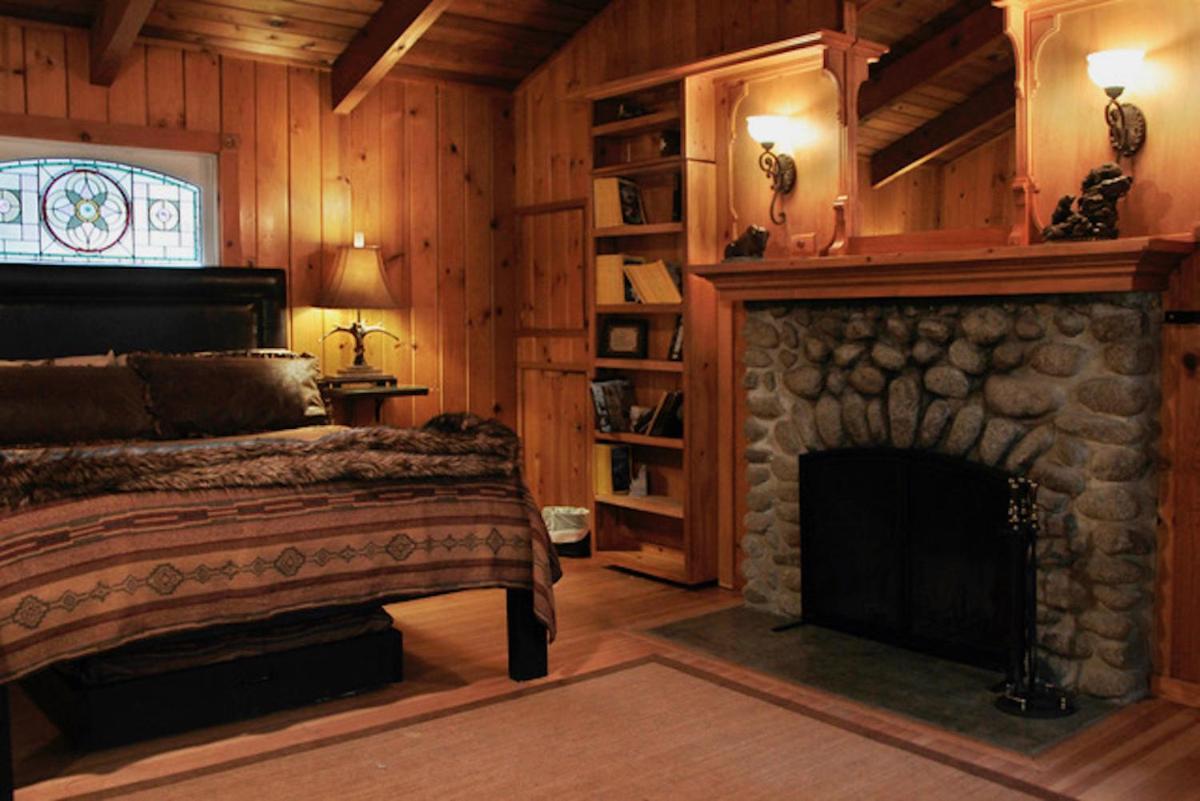 Silver Pines Lodge 아이딜와일드 외부 사진