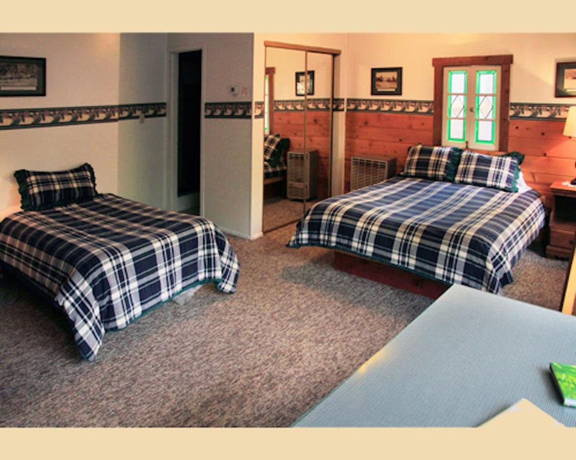 Silver Pines Lodge 아이딜와일드 외부 사진